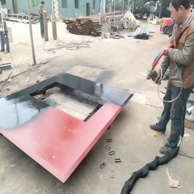 設(shè)備型材防腐聚脲噴涂